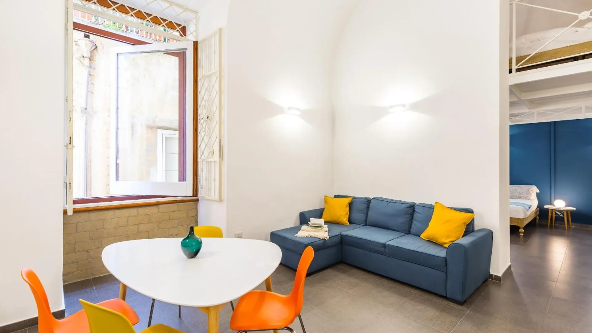 Design Apartment At Spaccanapoli By Wonderful Italy