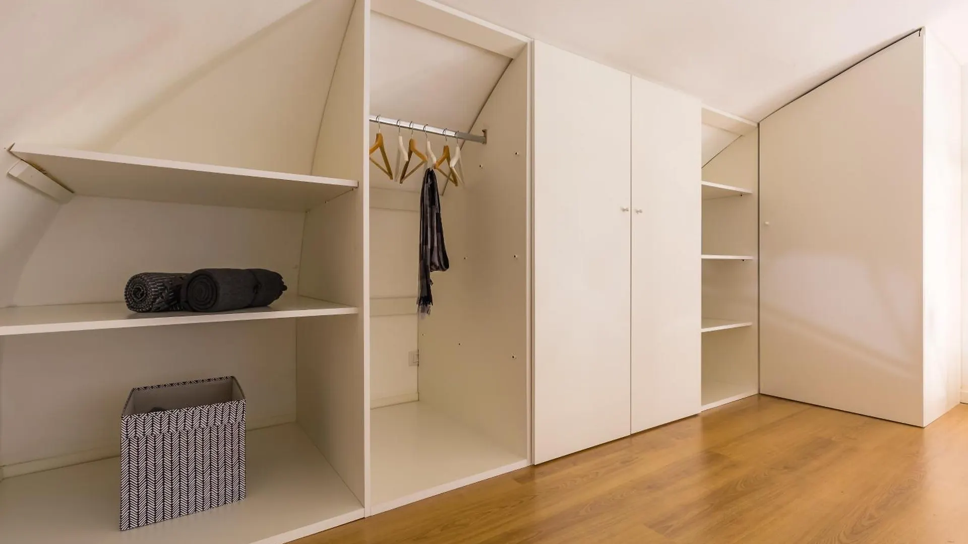 Design Apartment At Spaccanapoli By Wonderful Italy 0*, Naples