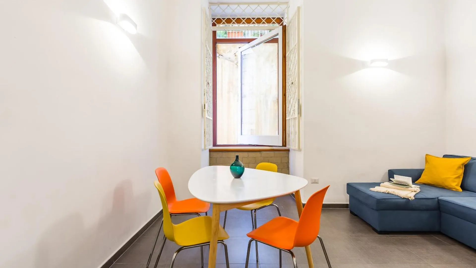 Design Apartment At Spaccanapoli By Wonderful Italy Naples