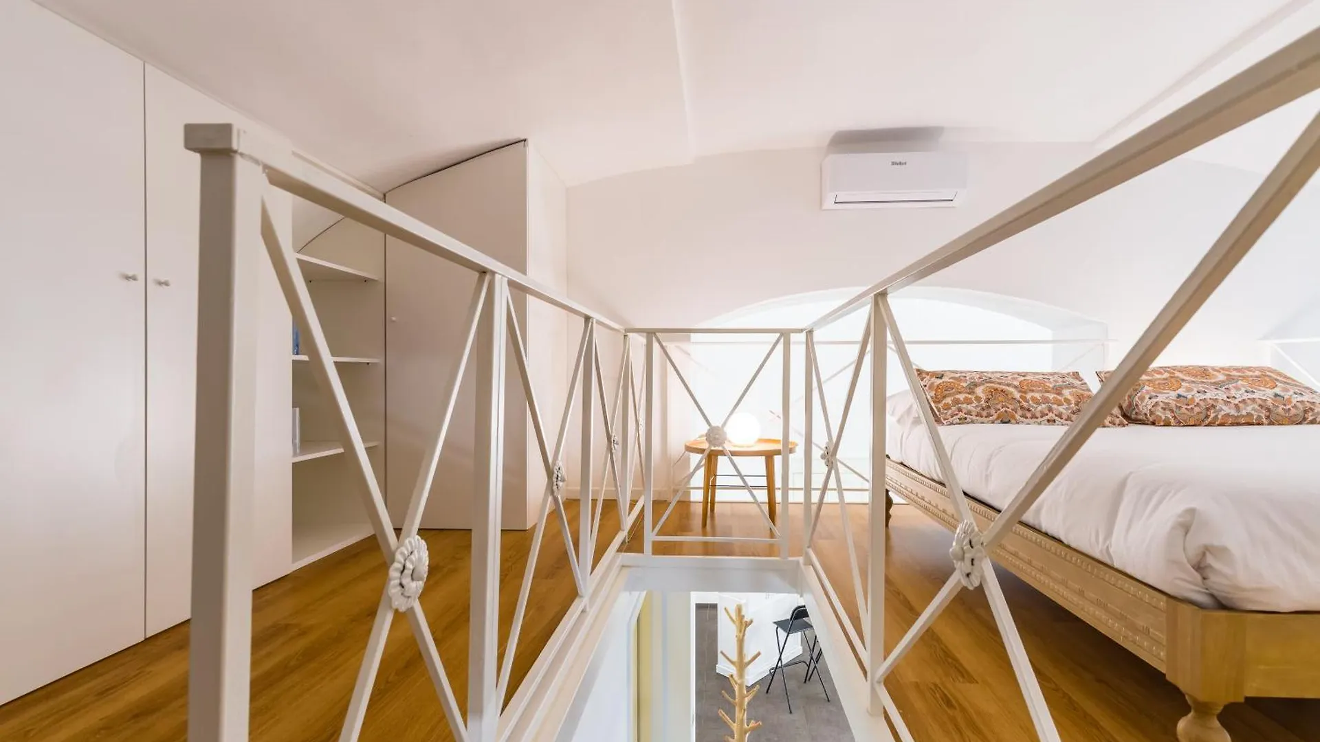 Design Apartment At Spaccanapoli By Wonderful Italy Naples